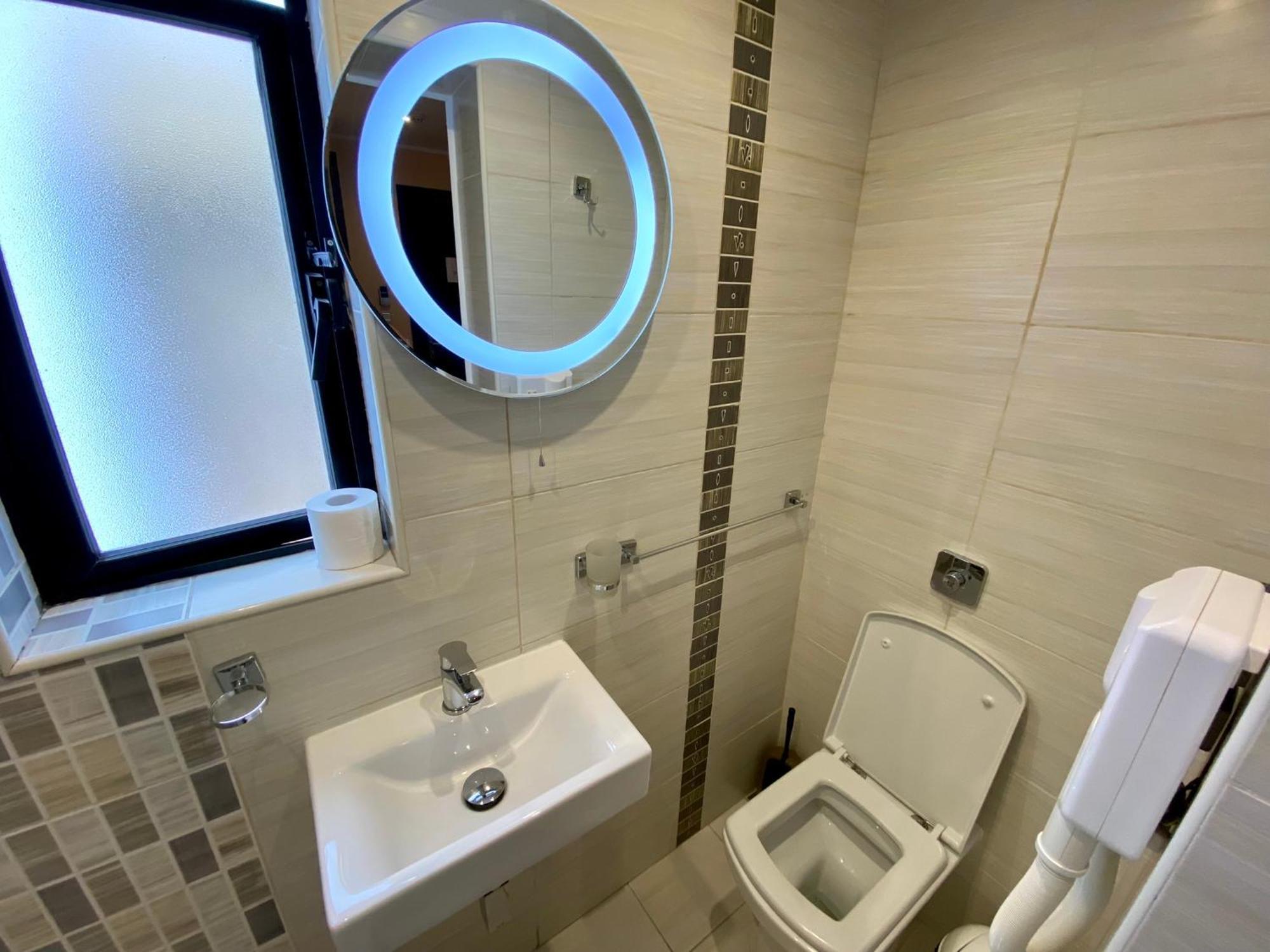 Hotel Malta Paradise Central Accomodation à San Ġiljan Extérieur photo