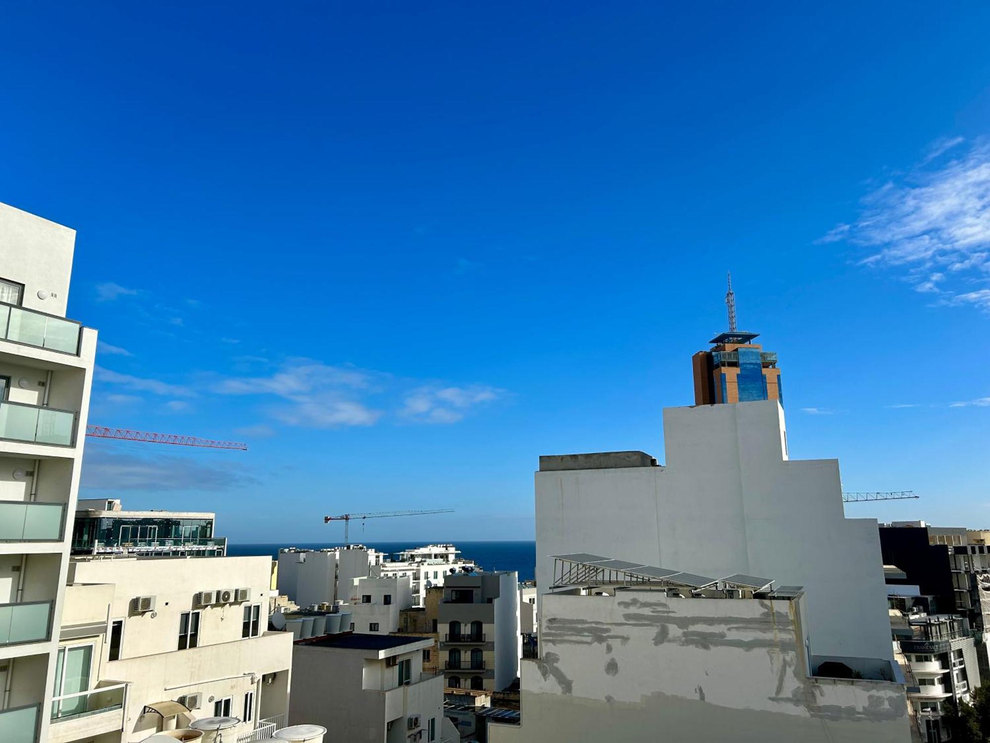 Hotel Malta Paradise Central Accomodation à San Ġiljan Extérieur photo